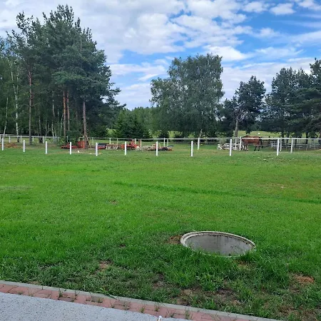 Stajnia Malszewo Vila *