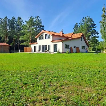 Stajnia Malszewo Vila