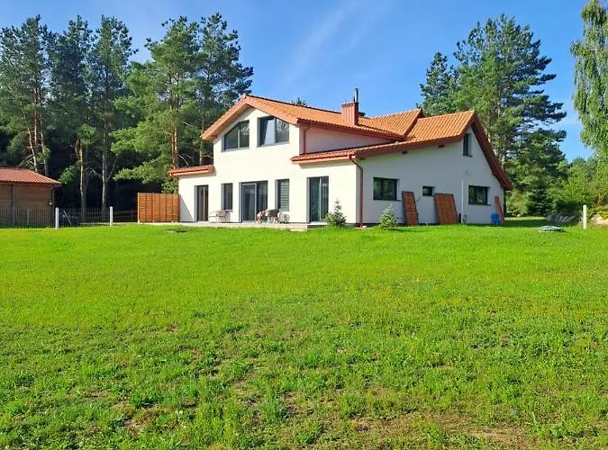 Stajnia Malszewo Vila